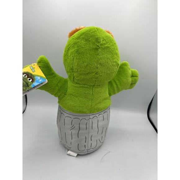 Sesame Street Oscar the Grouch Large 12-inch Soft Plush Cuddly Toy NWT - Picture 3 of 6